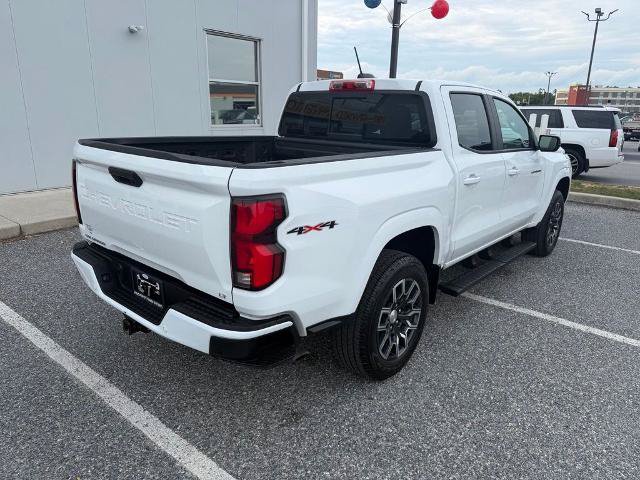Used 2024 Chevrolet Colorado LT w/ LT Convenience Package III AWD/4WD image 8