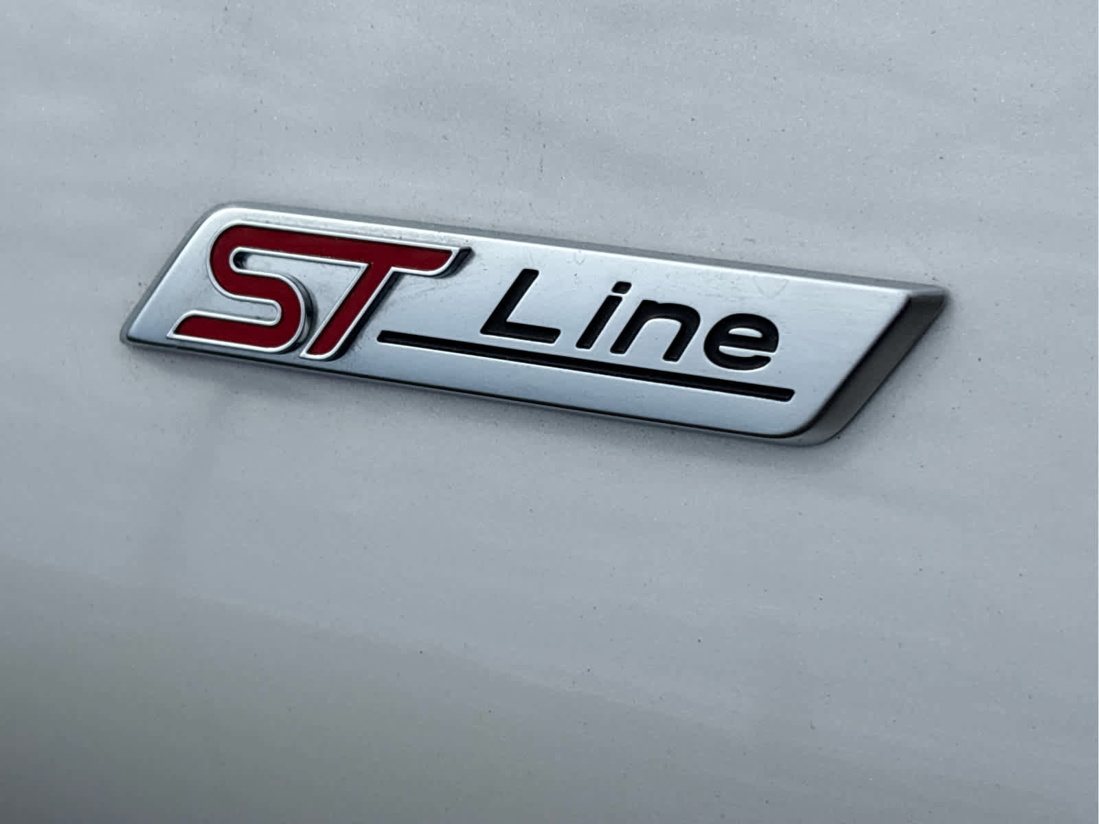 Certified 2025 Ford Explorer ST-Line image 27