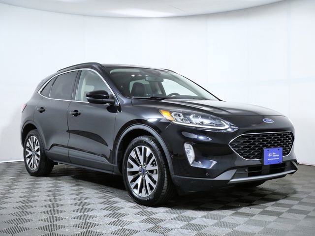 Certified 2020 Ford Escape Titanium w/ Titanium Premium Package 2.0 AWD/4WD image 1