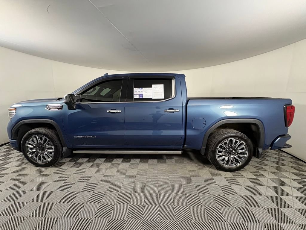 Used 2025 GMC Sierra 1500 Denali Ultimate image 2
