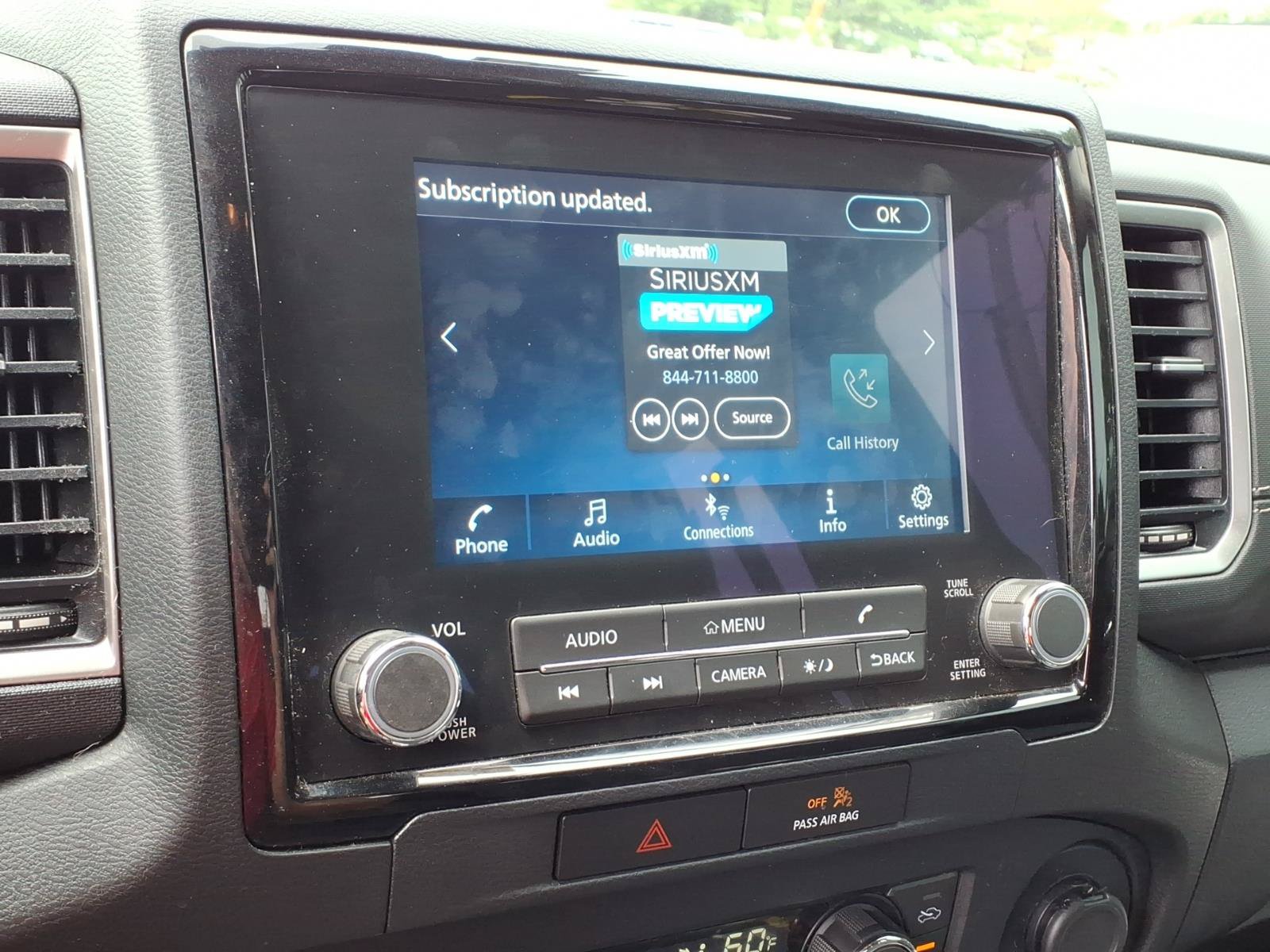 Used 2022 Nissan Frontier SV AWD/4WD image 12