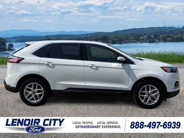 Certified 2023 Ford Edge SEL w/ Convenience Package AWD/4WD image 2