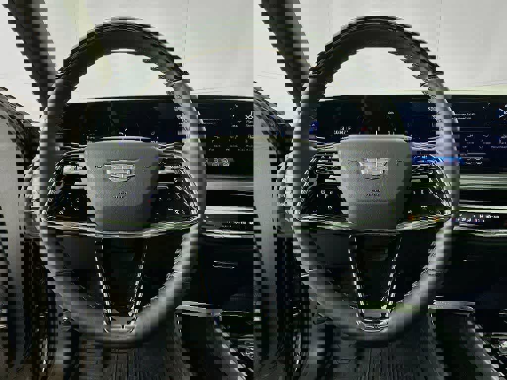 Used 2024 Cadillac Lyriq Luxury w/ LPO, Floor Liner Package image 19