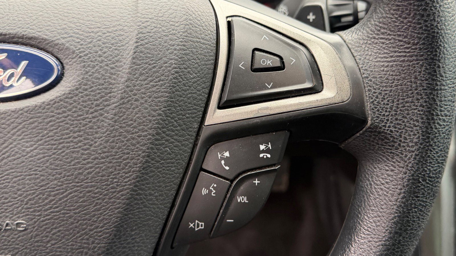 Certified 2019 Ford Fusion SE AWD/4WD image 29