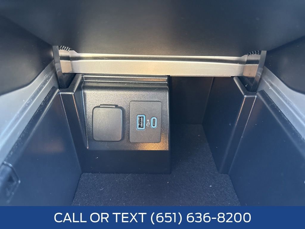 Certified 2022 Ford Explorer XLT w/ Equipment Group 202A image 16