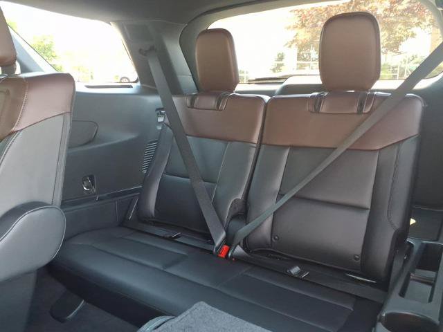 Certified 2023 Ford Explorer Platinum w/ Technology Package AWD/4WD image 25