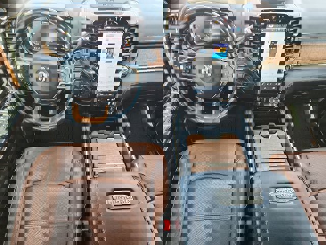 Used 2024 RAM 2500 Limited w/ Safety Group image 10