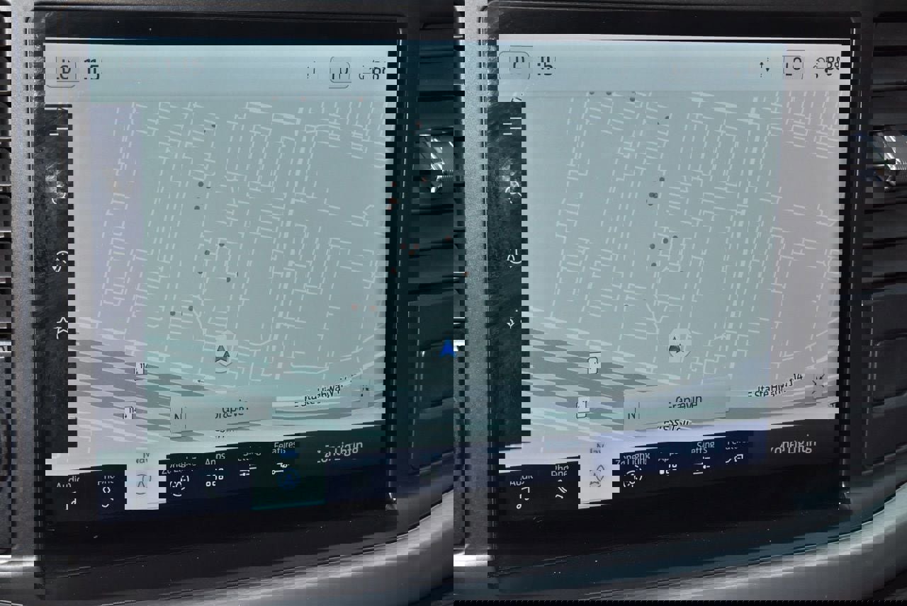 Certified 2023 Ford F150 Lariat w/ Trailer Tow Package image 28