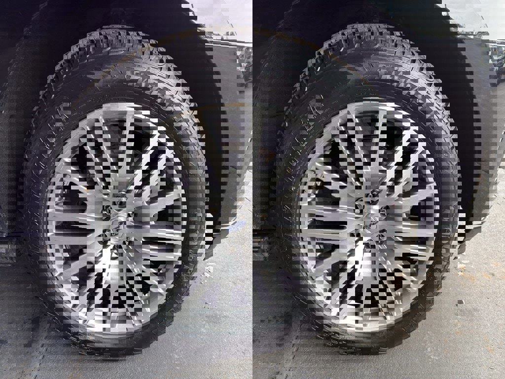 Certified 2023 Ford Expedition Max Platinum image 9