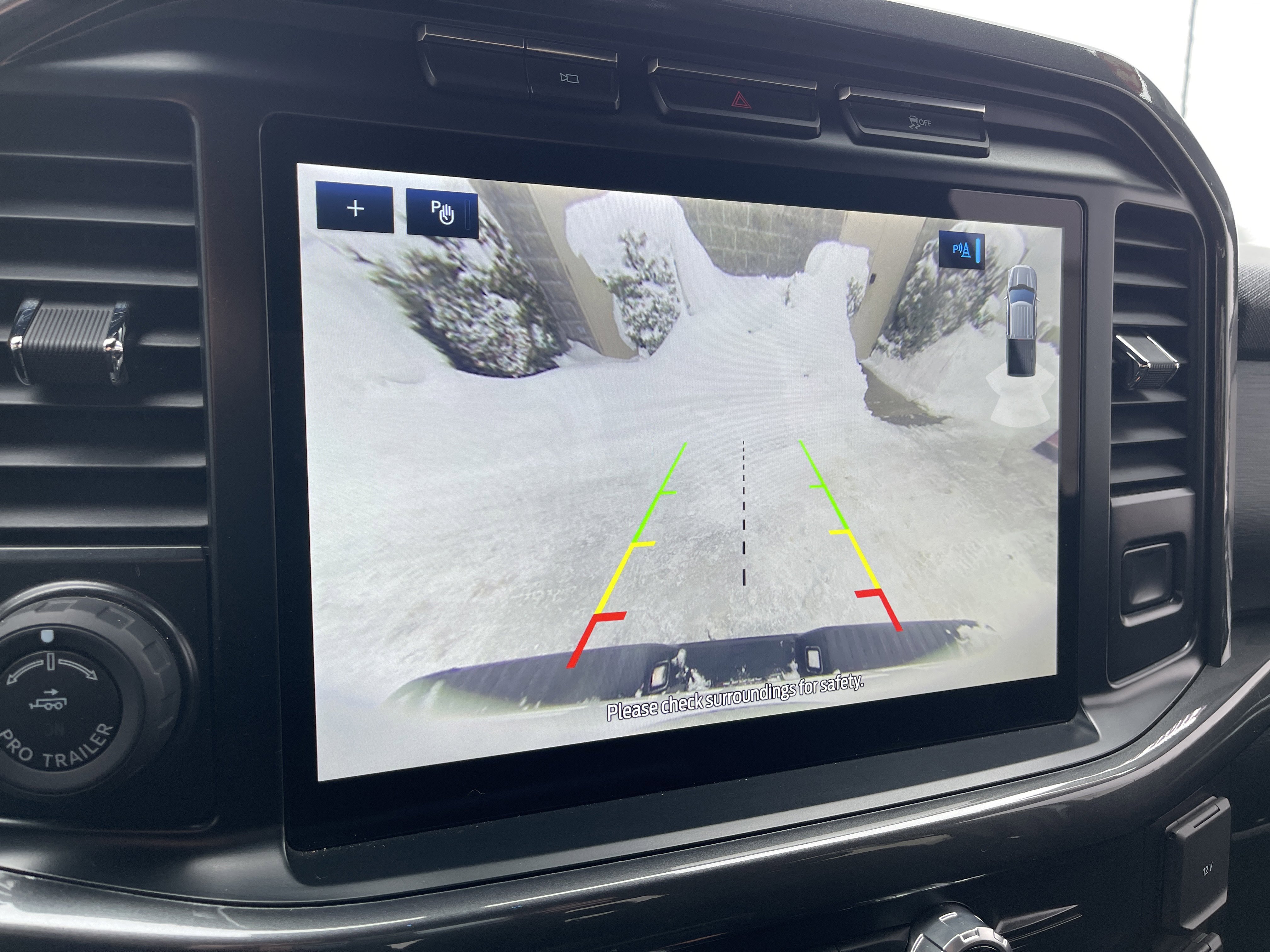 Certified 2022 Ford F150 XLT w/ Equipment Group 302A High image 19