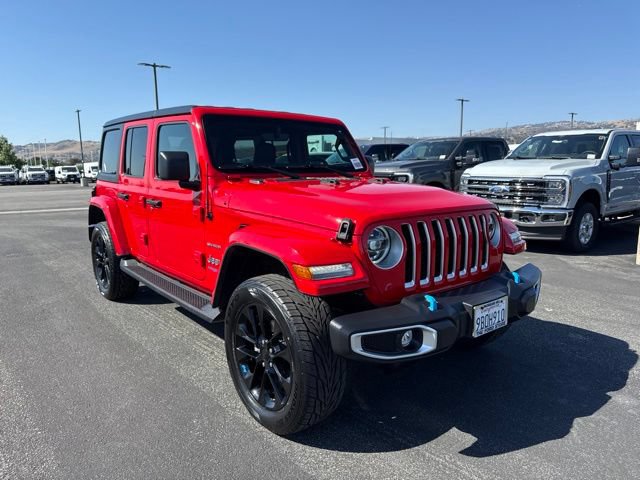 Used 2022 Jeep Wrangler Unlimited Sahara w/ Cold Weather Group AWD/4WD image 4