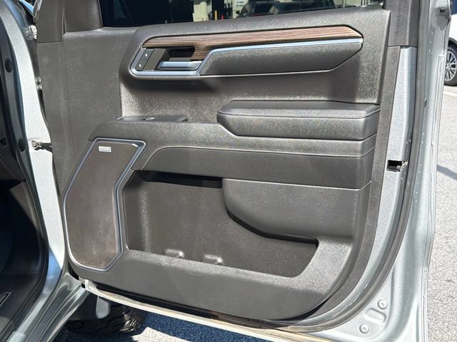 Used 2023 Chevrolet Silverado 1500 RST w/ Convenience Package II AWD/4WD image 16