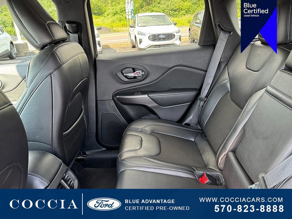 Used 2019 Jeep Cherokee Latitude Plus image 33