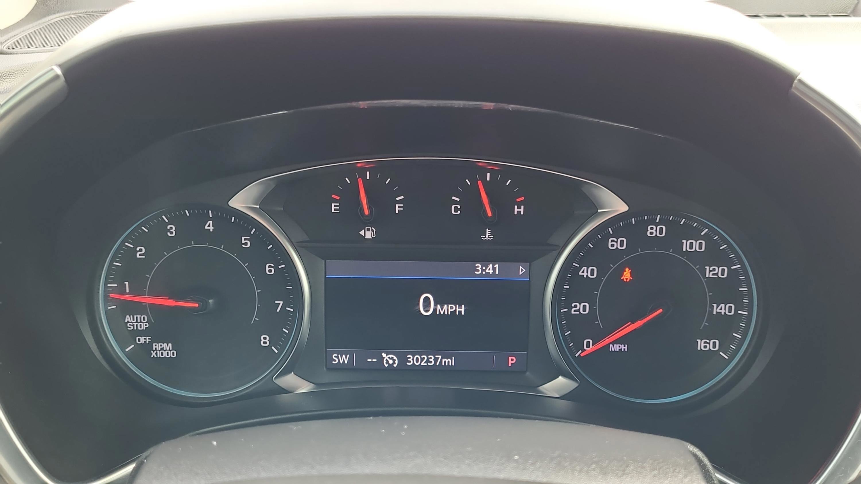 Used 2022 Chevrolet Equinox Premier w/ Redline Edition image 18