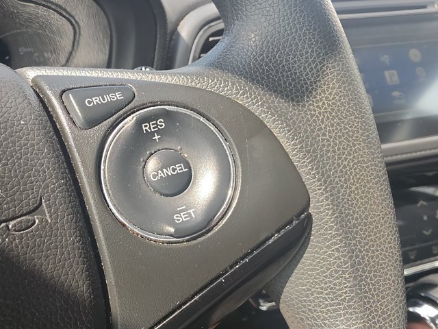 Used 2018 Honda HR-V EX image 26
