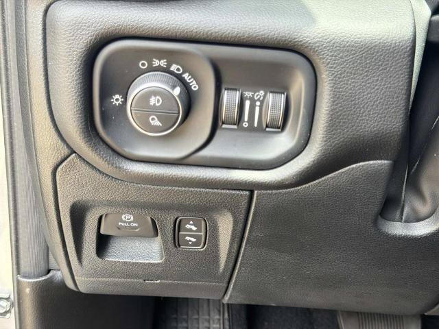 Used 2025 RAM 1500 Laramie w/ Laramie Southwest Edition AWD/4WD image 25