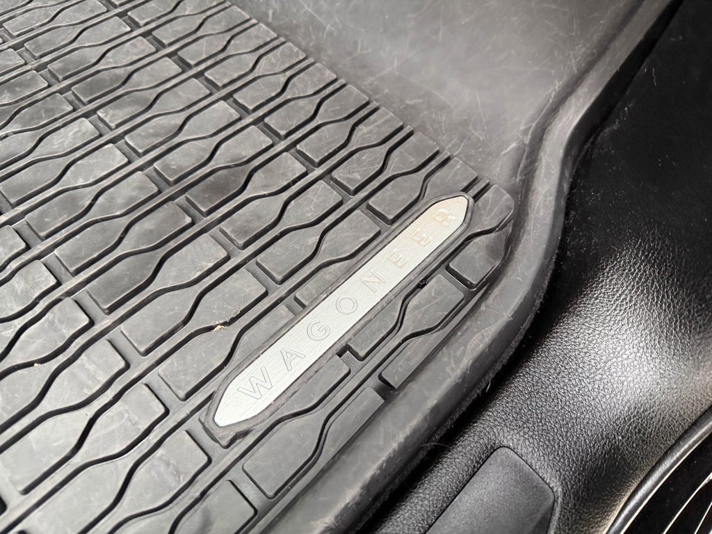 Used 2023 Jeep Wagoneer Series III w/ Convenience Group I image 34