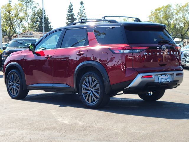 Used 2022 Nissan Pathfinder SL w/ SL Premium Package image 3