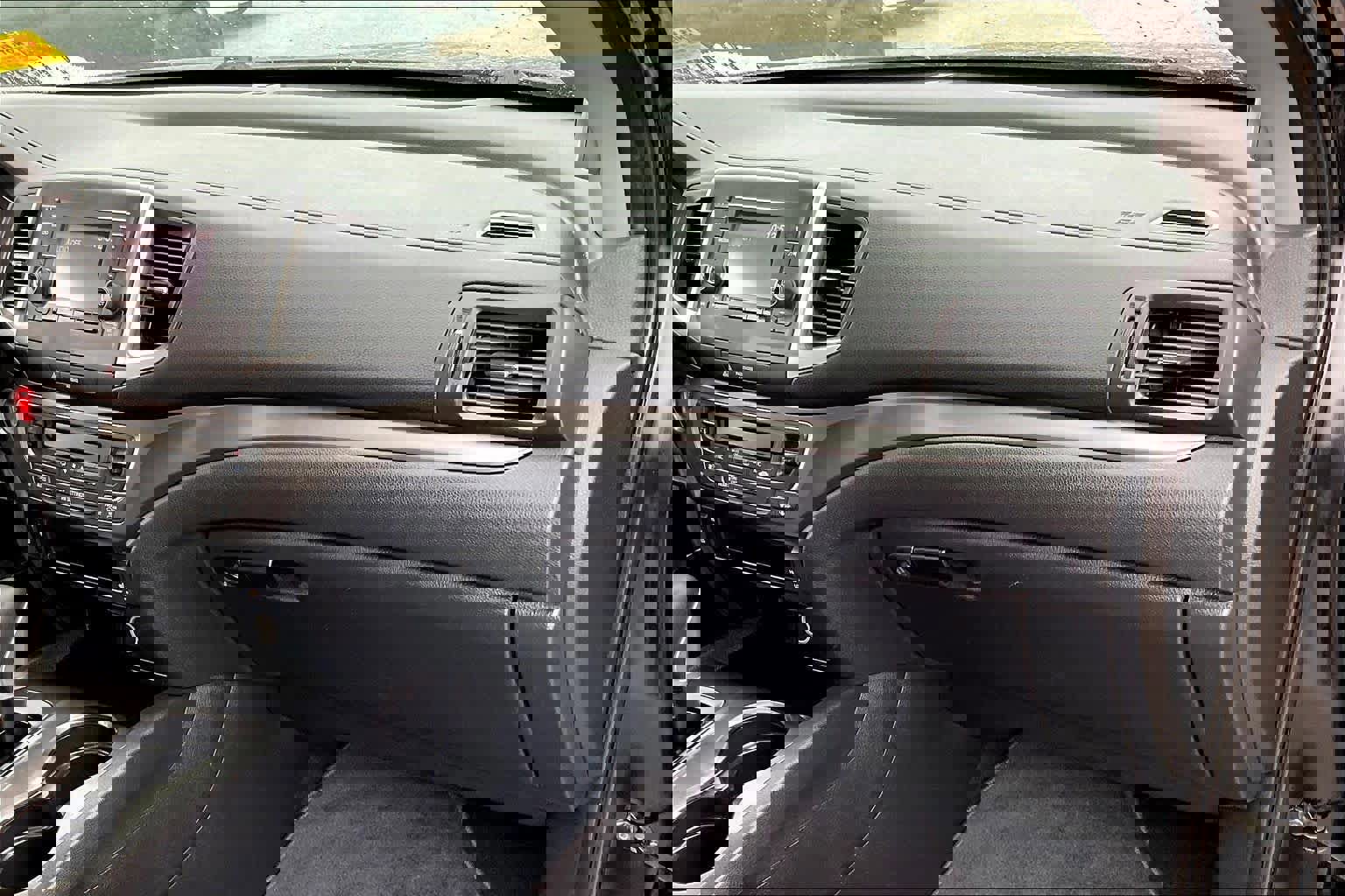 Used 2019 Honda Ridgeline RTL image 16