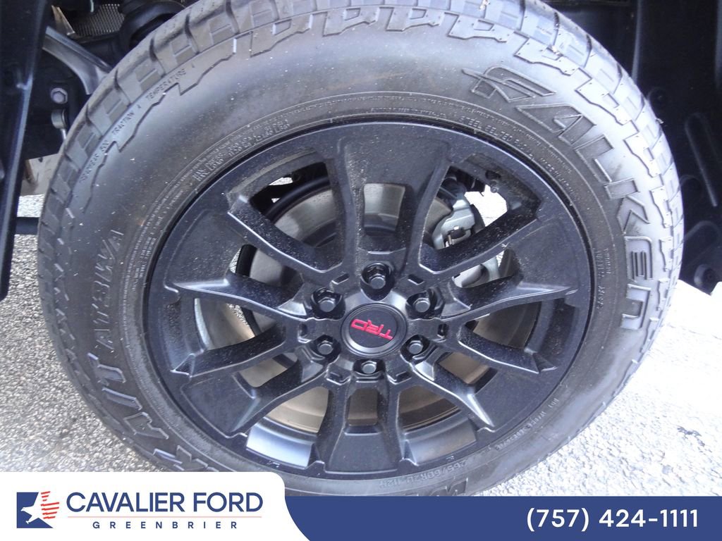 Used 2025 Toyota Tundra SR5 w/ SR5 Premium Package AWD/4WD image 36