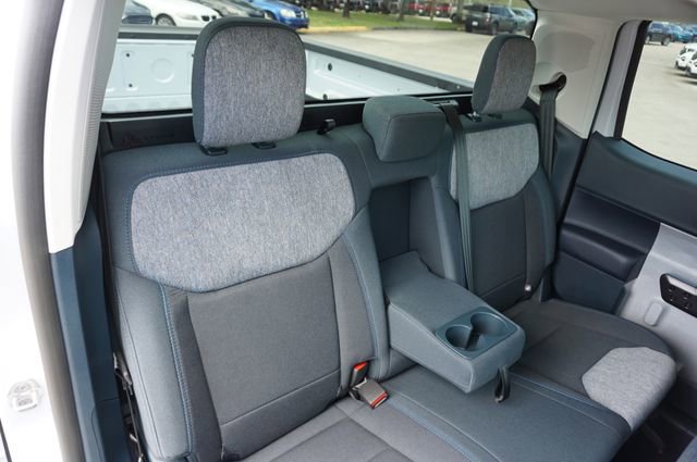 Certified 2025 Ford Maverick XLT w/ XLT Luxury Package AWD/4WD image 28