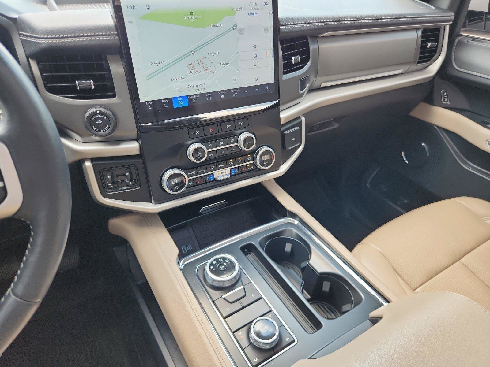 Certified 2024 Ford Expedition XLT AWD/4WD image 30