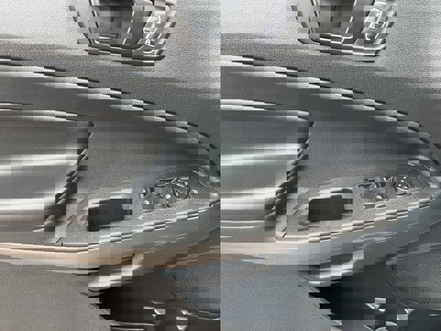 Certified 2022 Ford EcoSport SES w/ Interior Protection Package AWD/4WD image 4