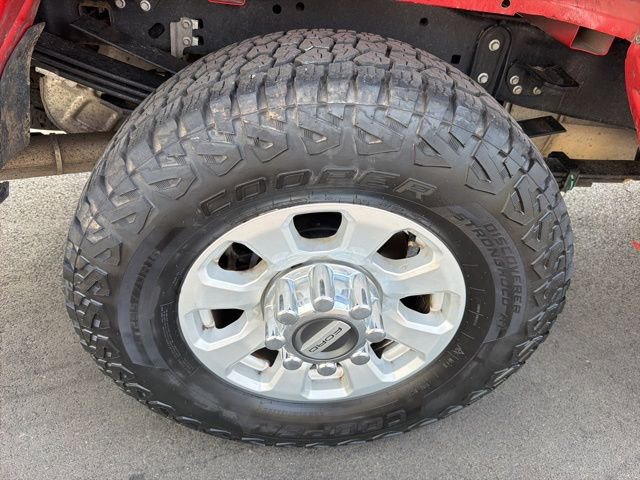 Certified 2023 Ford F350 XLT w/ Snow Plow/Camper Package AWD/4WD image 12