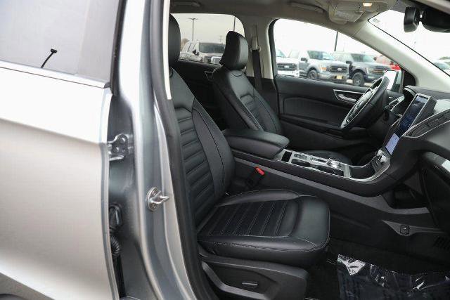 Certified 2024 Ford Edge SEL w/ Convenience Package image 26