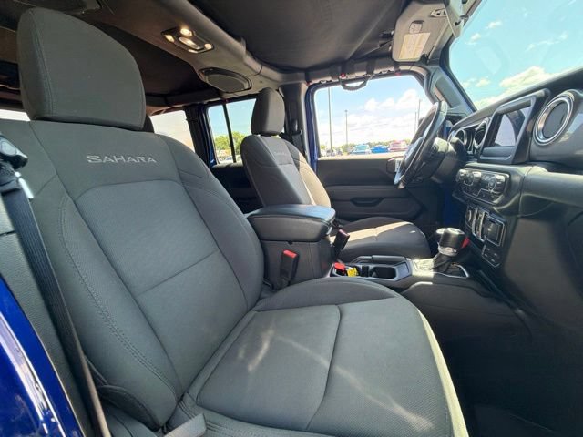 Used 2020 Jeep Wrangler Unlimited Sahara AWD/4WD image 21