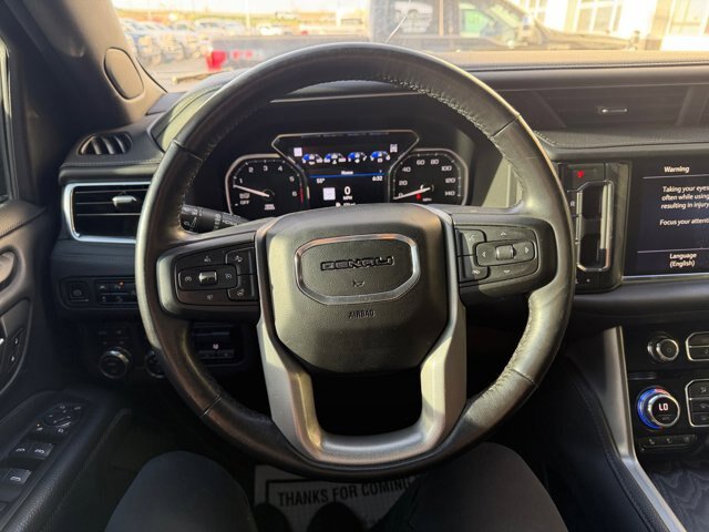 Used 2021 GMC Yukon XL Denali w/ Denali Ultimate Package AWD/4WD image 9
