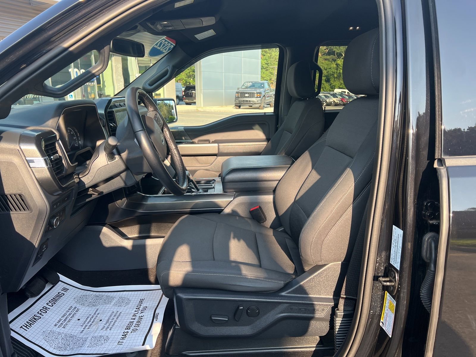 Certified 2022 Ford F150 XLT w/ Equipment Group 302A High image 17