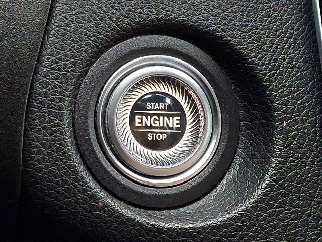 Used 2021 Mercedes-Benz GLC 300 4MATIC image 24