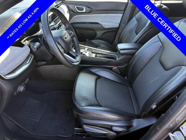 Used 2024 Jeep Compass Latitude AWD/4WD image 11