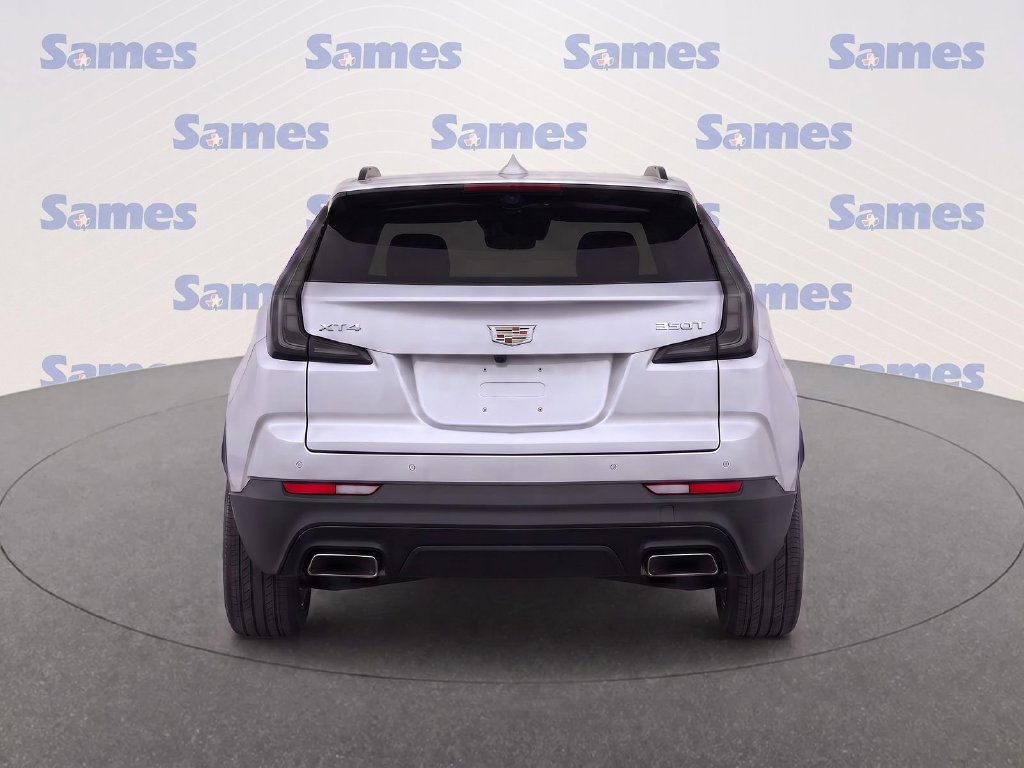 Used 2023 Cadillac XT4 Sport w/ Enhanced Visibility Package FWD image 6