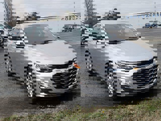 Used 2019 Chevrolet Malibu LT w/ Driver Confidence Package II image 1