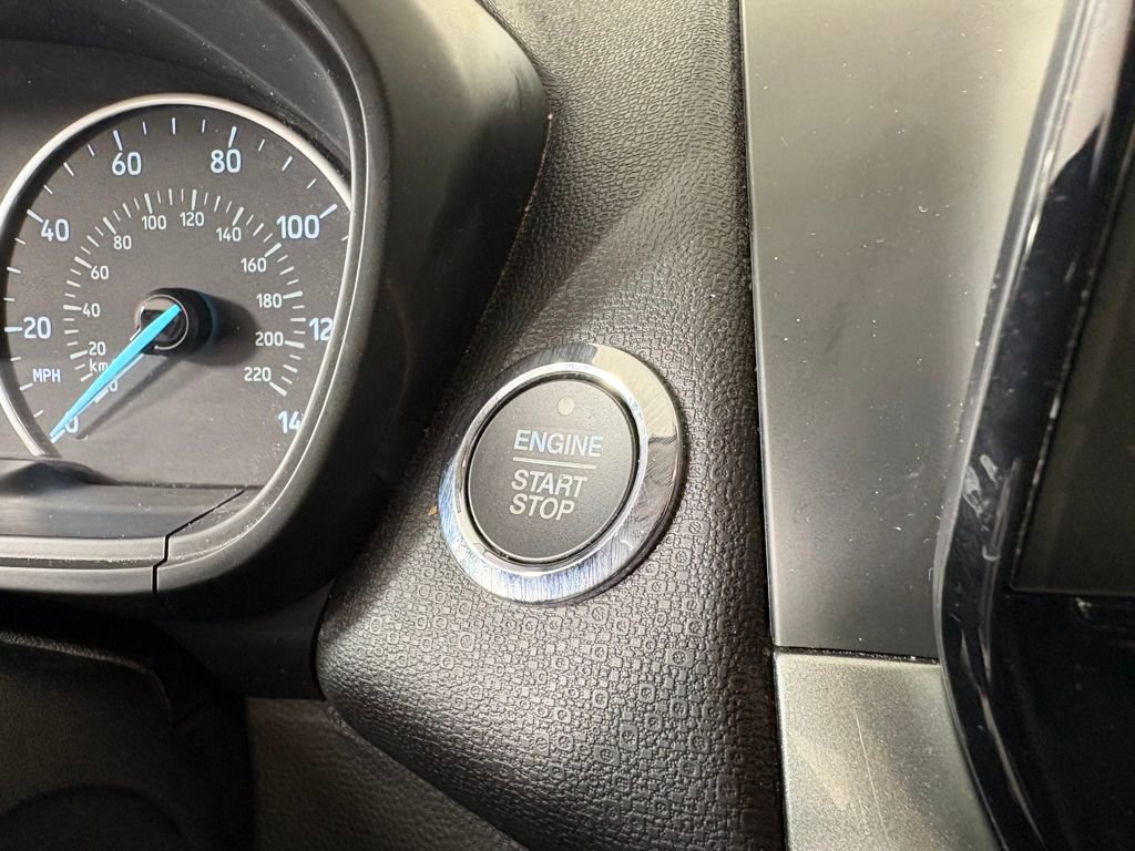 Certified 2018 Ford EcoSport SE image 23