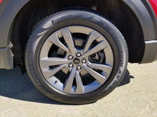 Certified 2024 Ford Explorer XLT w/ Equipment Group 202A AWD/4WD image 10