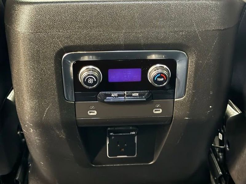 Used 2023 Chevrolet Tahoe LT image 35