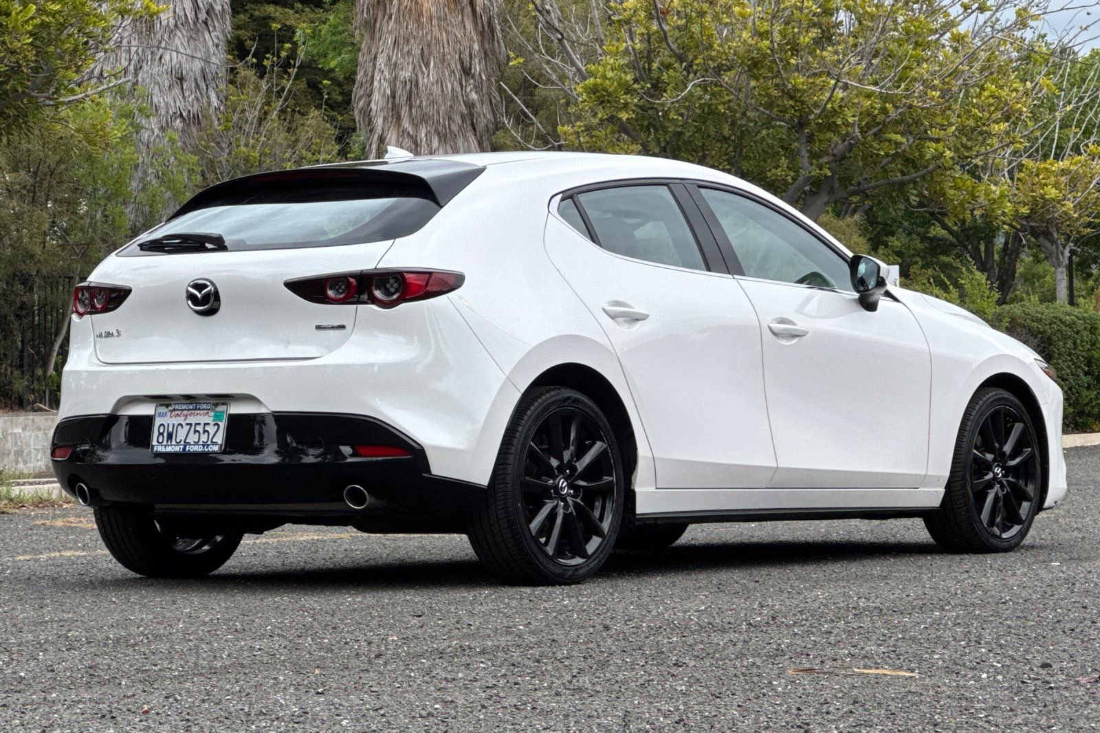 Used 2021 MAZDA MAZDA3 s FWD image 3