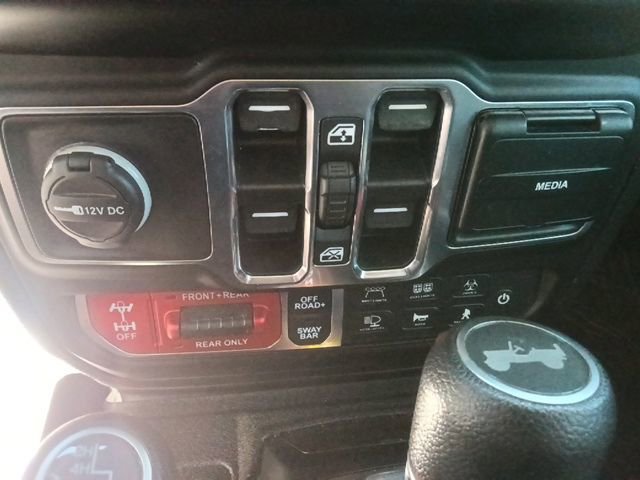 Used 2021 Jeep Wrangler Unlimited Rubicon AWD/4WD image 26