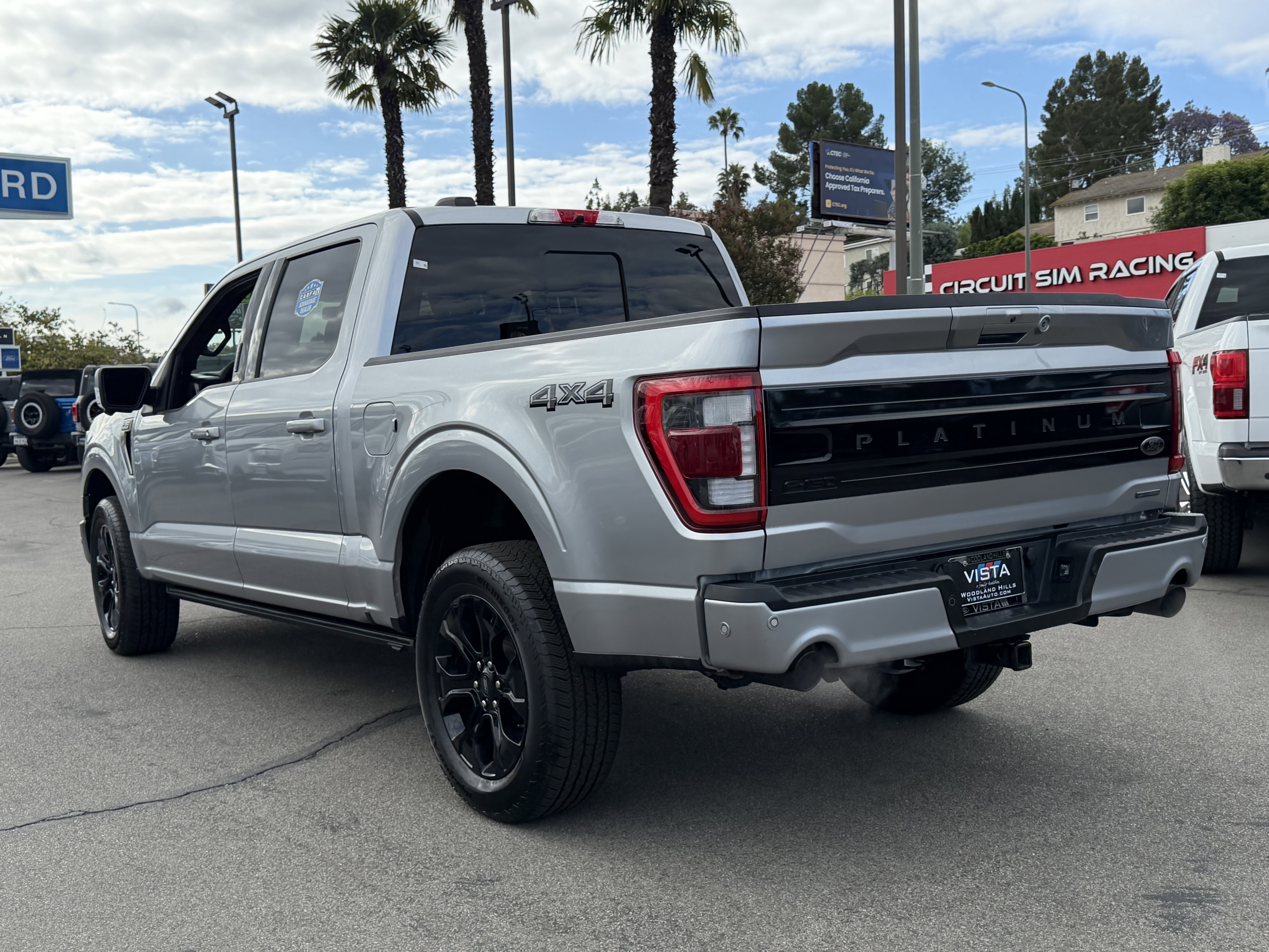 Certified 2022 Ford F150 Platinum w/ Equipment Group 701A High AWD/4WD image 5