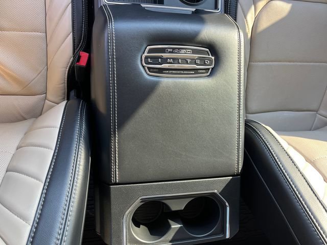 Certified 2020 Ford F450 Limited w/ FX4 Off-Road Package image 22