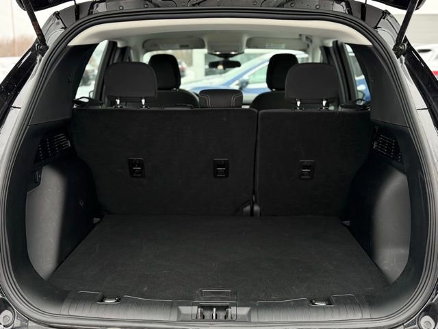 Certified 2023 Ford Escape AWD image 33