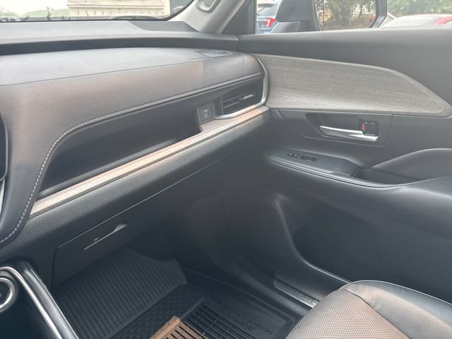 Used 2024 Toyota Grand Highlander AWD image 33
