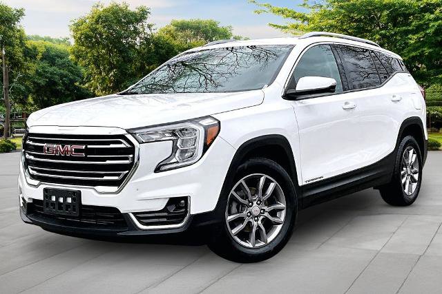 Used 2024 GMC Terrain SLT AWD/4WD image 11