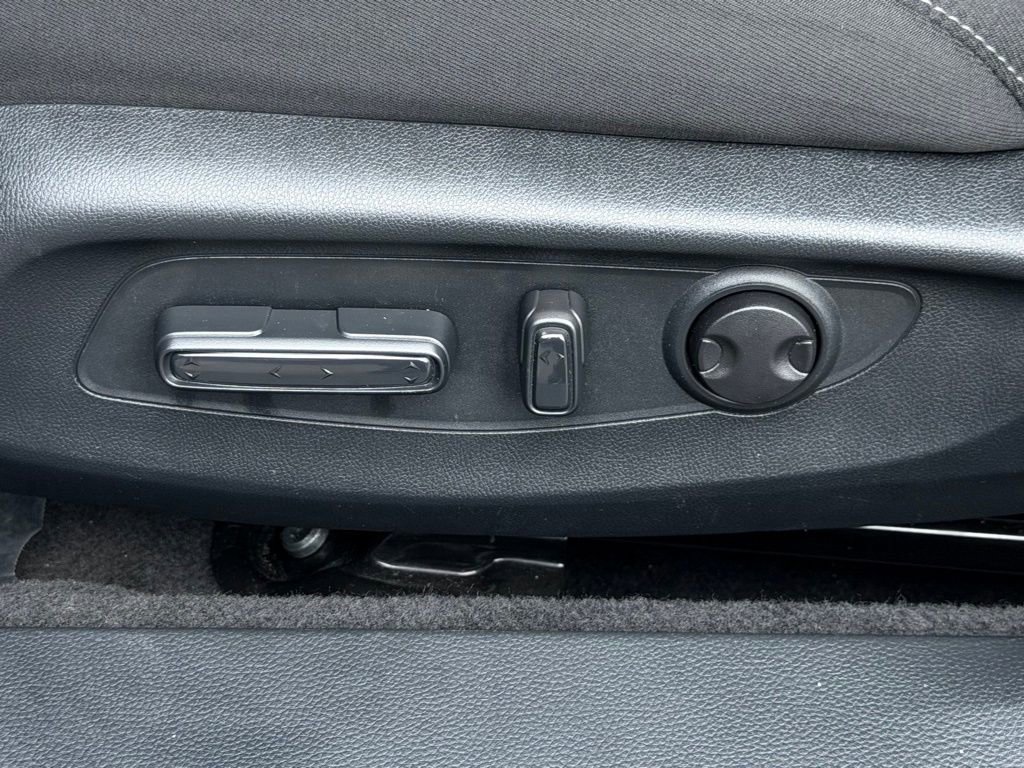 Used 2023 Honda Accord Sport image 18