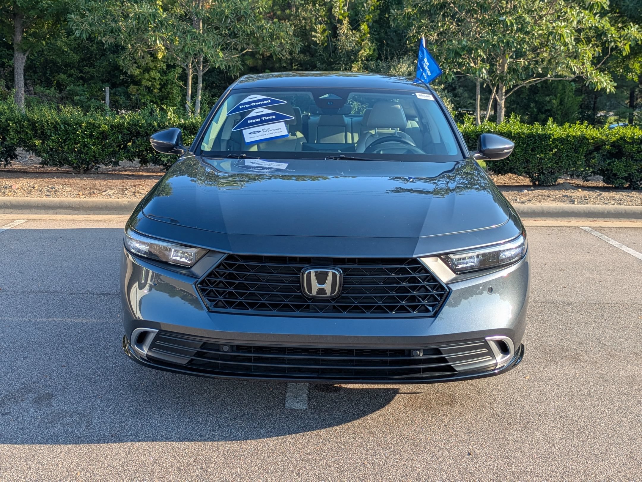 Used 2024 Honda Accord Touring image 9
