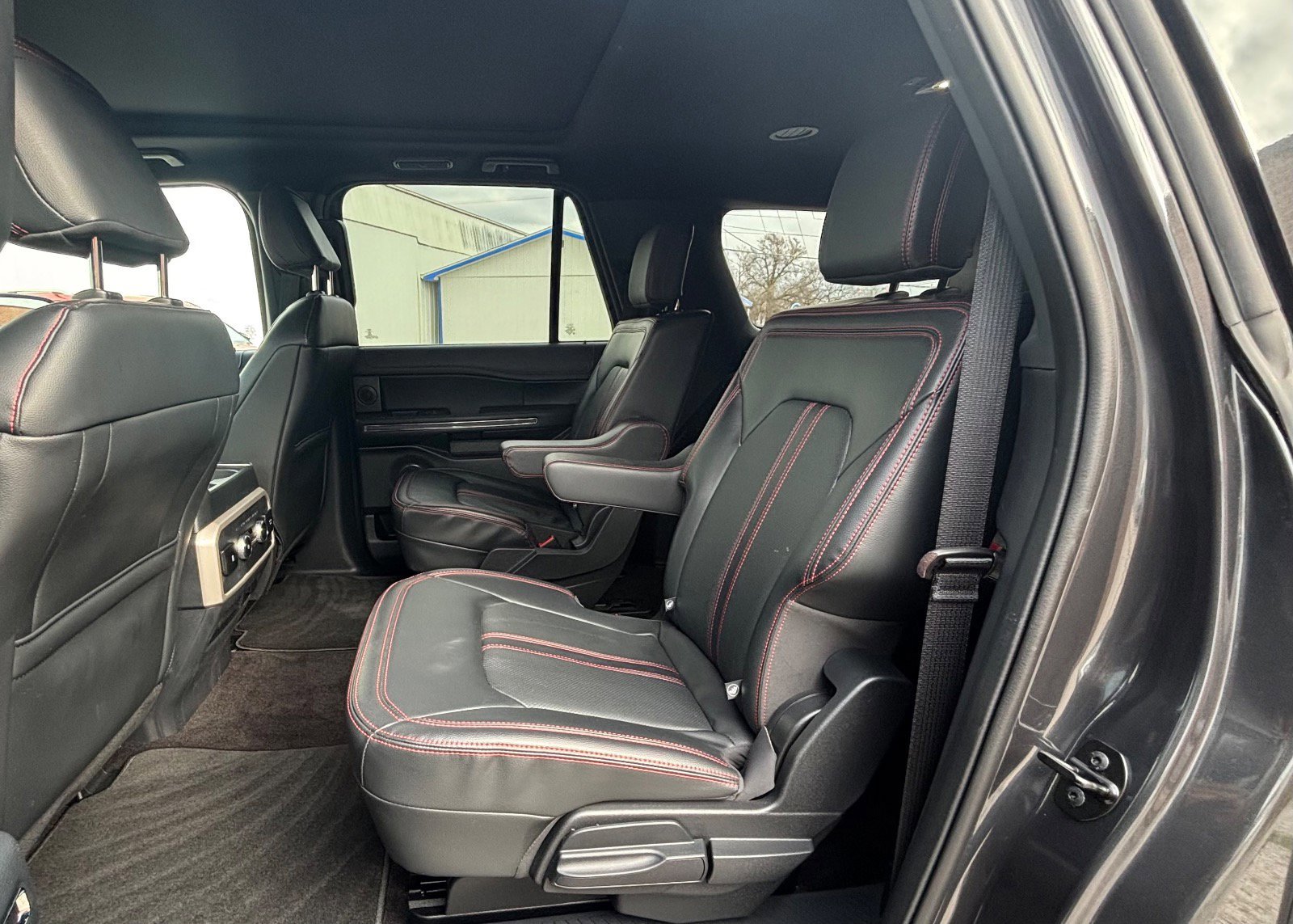 Certified 2022 Ford Expedition Max Limited image 23