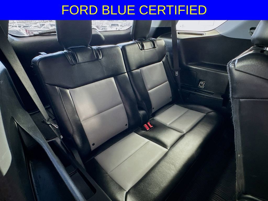 Certified 2022 Ford Explorer XLT w/ Equipment Group 202A image 27